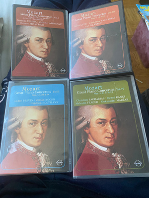 Mozartin pianokonsertot vol. 1-4 dvd