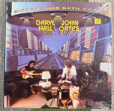 DARYL HALL & JOHN OATES: Bigger Than Both of Us (LP) 1976