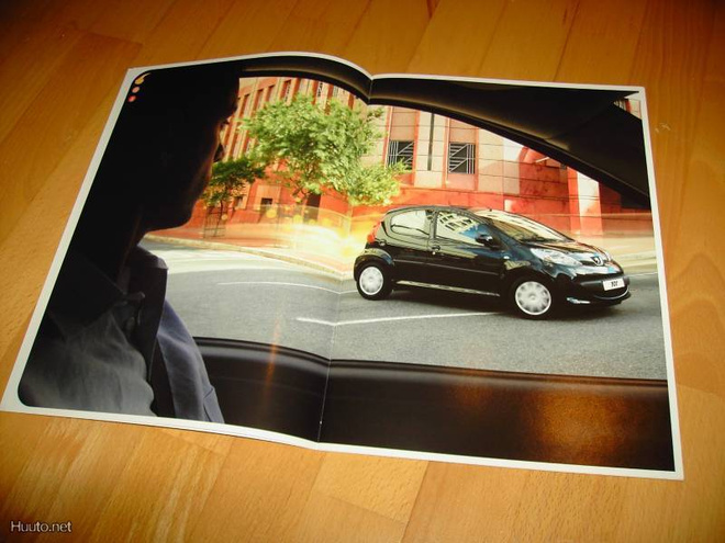 Peugeot 107 esite 10/2005 - Suomi