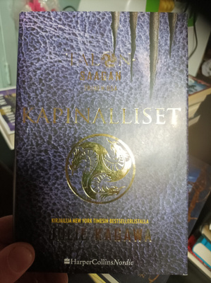 Julie Kagawa Kapinalliset