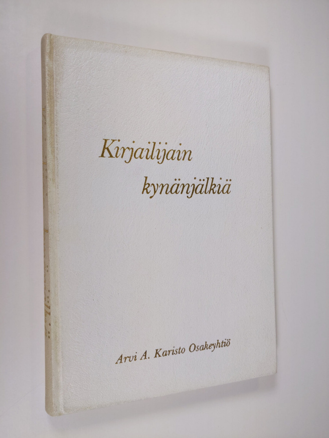 Juhani (toim.) Niemi : Kirjailijain kynänjälkiä