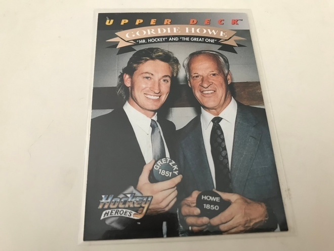 1992-93 Upper Deck Wayne Gretzky / Gordie Howe #26of27