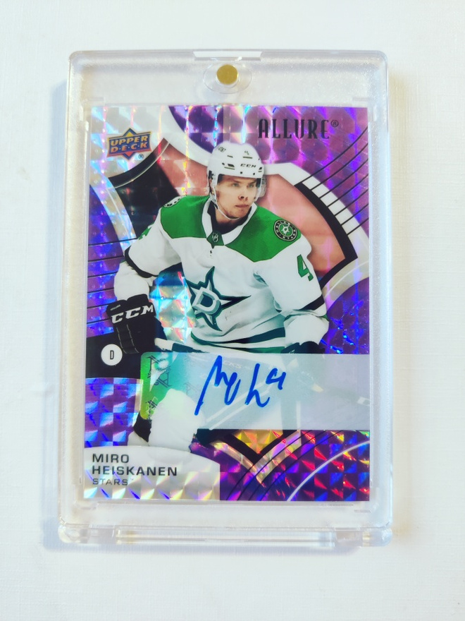 Miro Heiskanen - 21-22 UD Allure Purple Diamond Auto /10