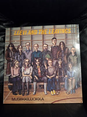 Leevi And The Leavings – Musiikkiluokka