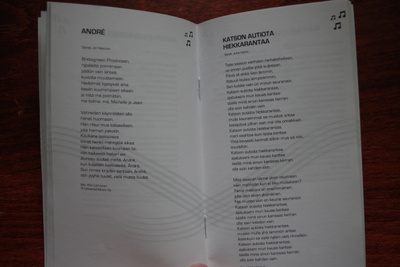 Lauluvihko 101 suomalaisiskelmää (2012)