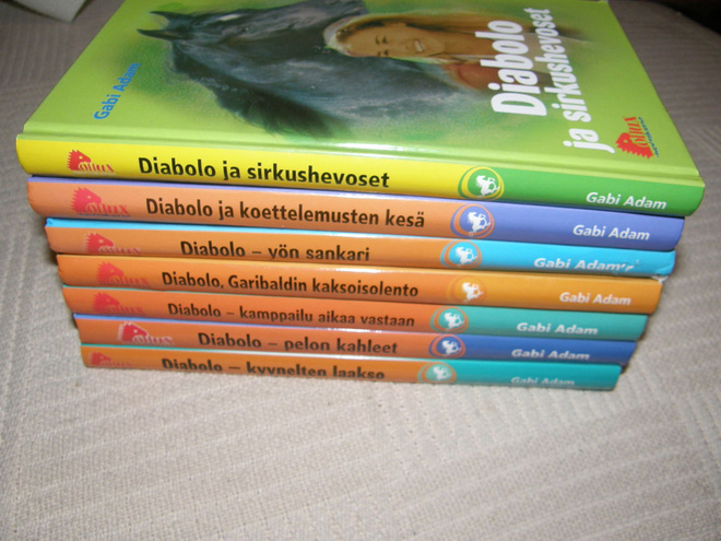 Gabi Adam Diabolo  sis. postikulut