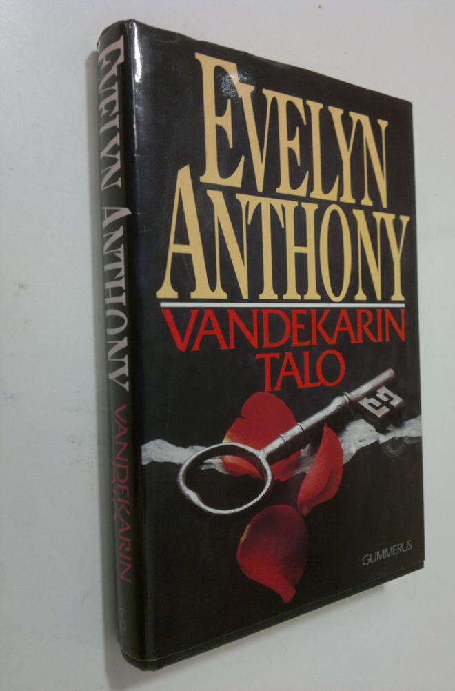 Evelyn Anthony : Vandekarin talo