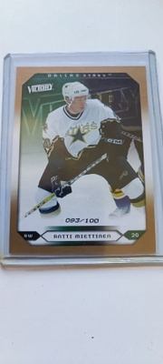 2005-06 Upper Deck Victory Gold  /100 Antti Miettinen