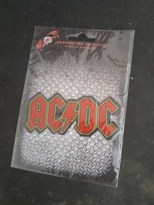 ac/dc hihamerkki uusi