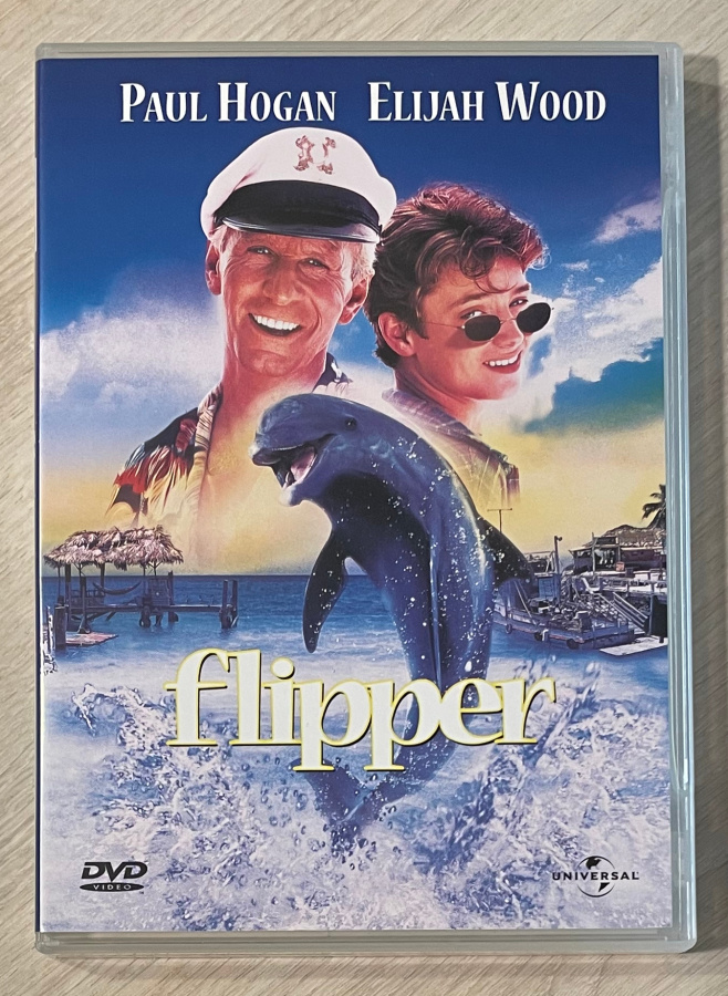 Flipper (1996) Paul Hogan & Elijah Wood
