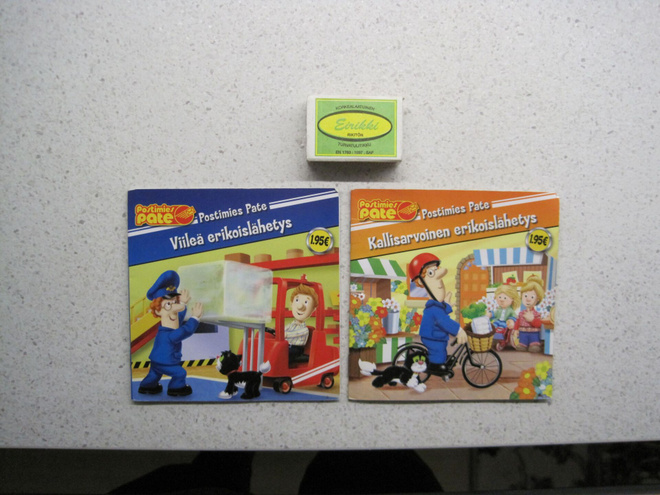 POSTIMIES PATE MINIKIRJAT