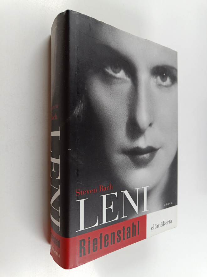 Steven Bach : Leni Rifenstahl : elämäkerta