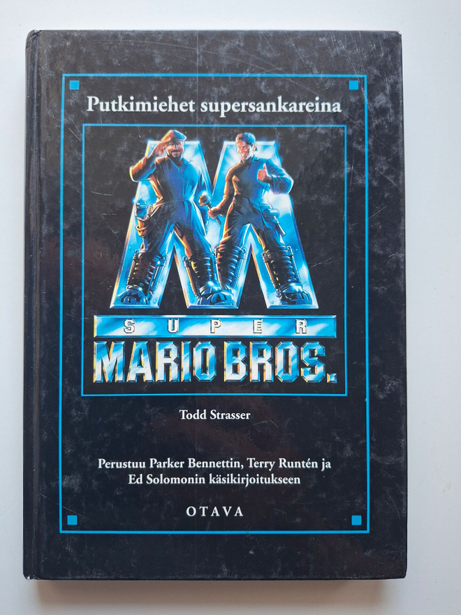 Strasser: Super Mario Bros - Putkimiehet supersankareina