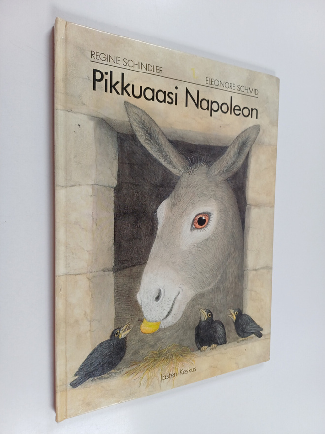 Regine Schindler : Pikkuaasi Napoleon