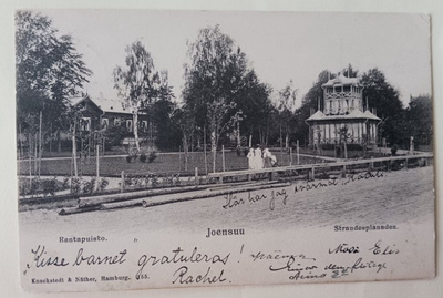 Joensuu, Rantapuistoa, paviljonki, äiti ja lapset, p. 1906