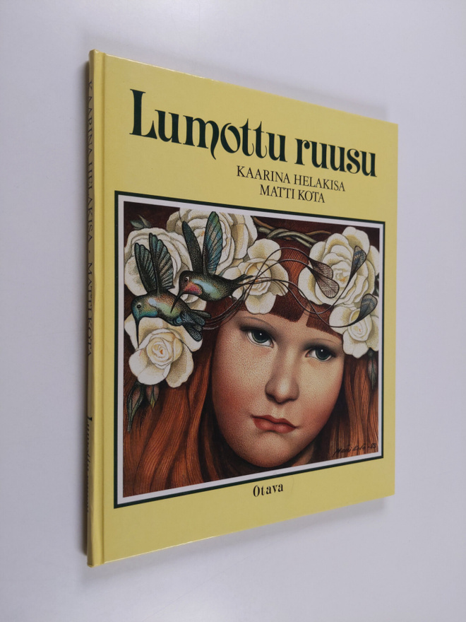 Kaarina Helakisa : Lumottu ruusu