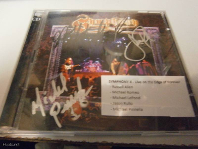 SYMPHONY X LIVE ON THE EDGE OF FOREVER CD BÄNDIN NIMMAREILLA
