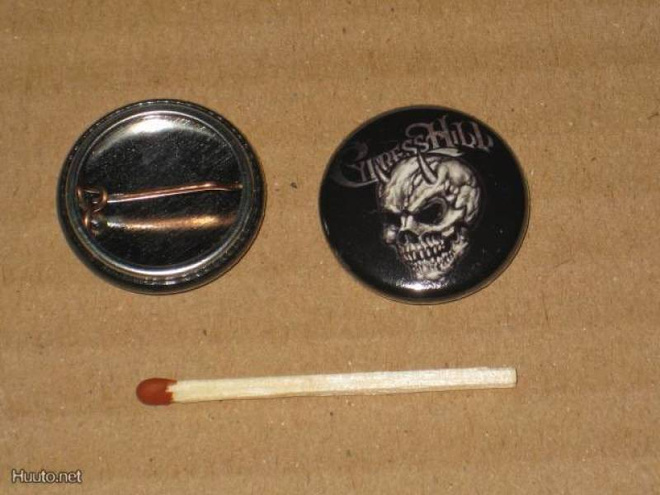 Cypress Hill rintanappi 1" (k4)