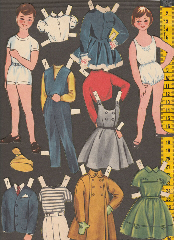 Paperinuket Leena ja Timo 1957, Suomi