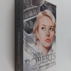 Nora Roberts : Valkokankaan varjot - pikkukuva 1
