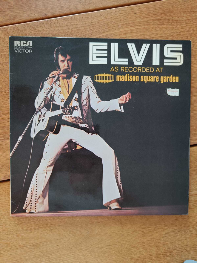 AUCTION - ELVIS AS RECORDED AT MADISON SQUARE GARDEN LP GER