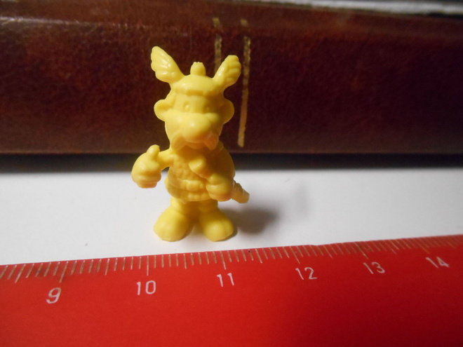 Asterix purukumi figuuri -70 luvulta #59 Asterix