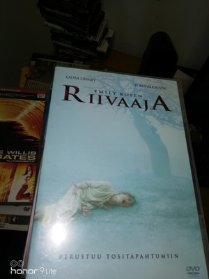 Emlily rosen riivaaja