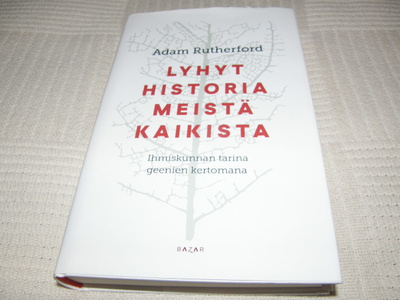 Adam Rutherford Lyhyt historia meistä kaikista  -sid