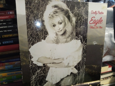 LP Dolly Parton :  Eagle When SHE Flies ( SIS POSTIKULU)