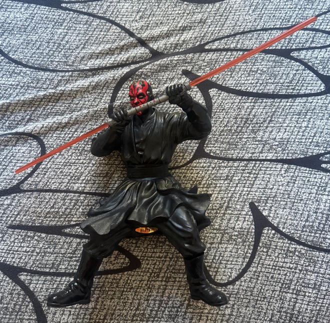 STAR WARS DARTH MAUL FIGUURI 33cm KORKEA MUOVIA