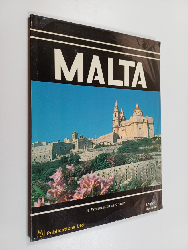 Malta : I Colori di un'Isola : A Presentation in Colour