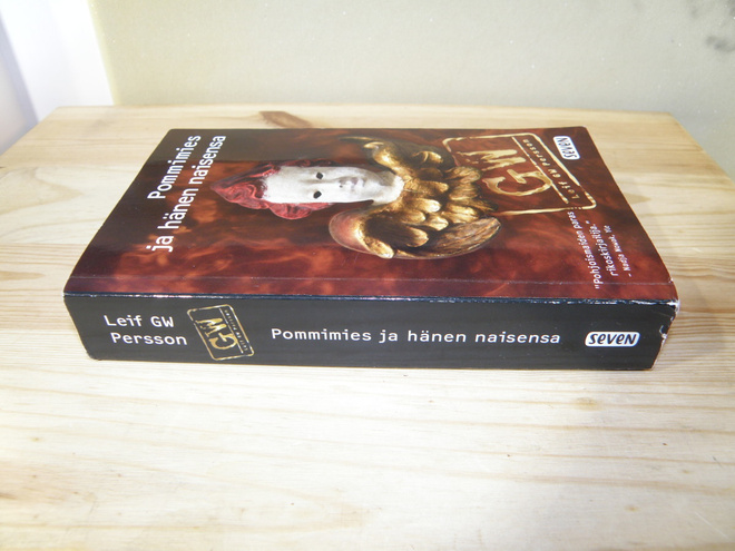 Leif G. W. Persson Pommimies ja hänen naisensa
