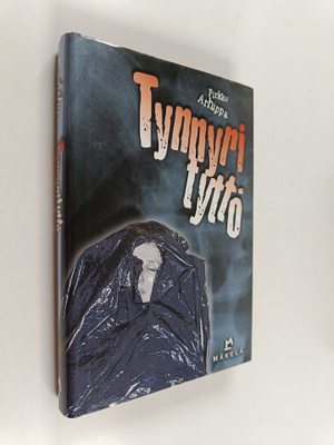 Pirkko Arhippa : Tynnyrityttö : jännitysromaani