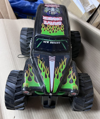 Kauko ohjattava RC-auto monsteri