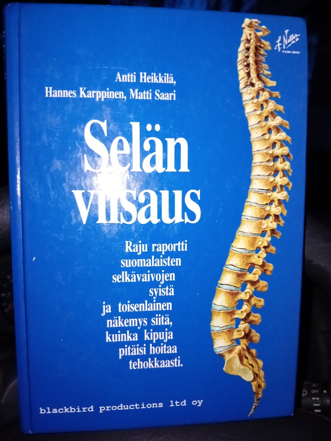Antti Heikkilä ym.: Selän viisaus ( SIS POSTIKULU ) SIGNED