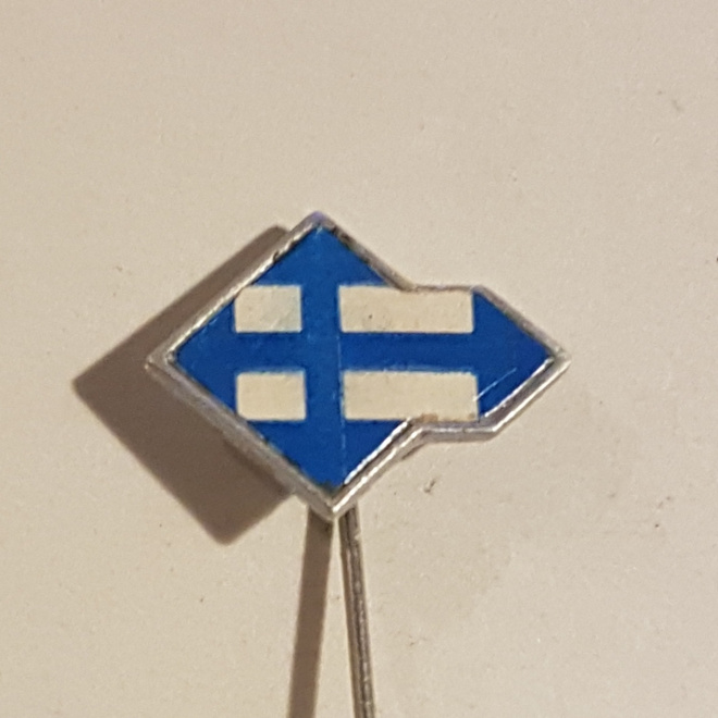 SUOMEN LIPPU NEULAMERKKI