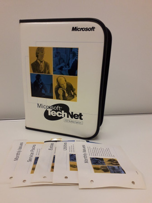 Microsoft TechNet, CD-Salkku (1999-2000)