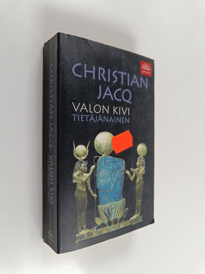 Christian Jacq : Valon kivi Tietäjänainen