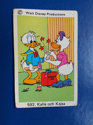 WALT DISNEY PURKKAKUVA N:o 592