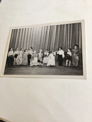 Liliputaner-Truppe