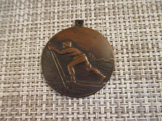 Vanha hiihtomitali 1929