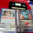 Teräsnaamio Vhs - pikkukuva 1