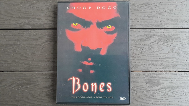 DVD: Bones (Snoop Dogg, Pam Grier 2001)
