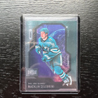 2024-25 Metal Universe #136 Macklin Celebrini RC - pikkukuva 1