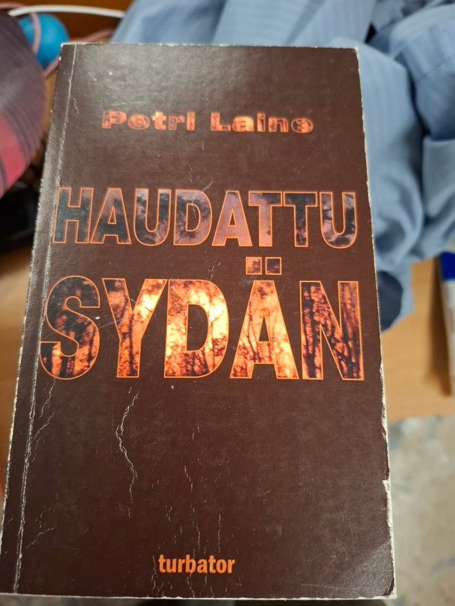Petri Laine Haudattu sydän