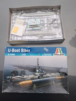 Italeri 1/35 U-Boot Biber