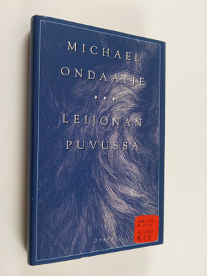 Michael Ondaatje : Leijonan puvussa