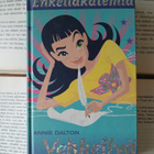 Annie Dalton - Enkeliakatemia • Vehkeilyä (sid.) - pikkukuva 1