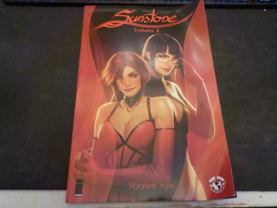 Sejic, Stjepan - Sunstone vol 1