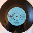 The Swinging Blue Jeans-It Isn't There/One Of These Days 7' - pikkukuva 1